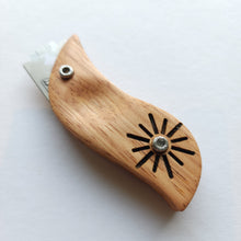 Load image into Gallery viewer, LACHILA -RUBBERWOOD