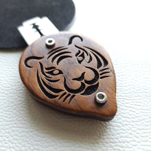 Load image into Gallery viewer, Planet Earth - Singha