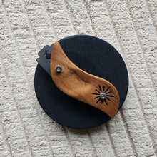 Load image into Gallery viewer, Lachila