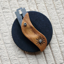 Load image into Gallery viewer, Lachila