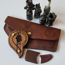 Load image into Gallery viewer, Rashi Sinh - Leo