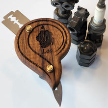 Load image into Gallery viewer, Rashi Sinh - Leo