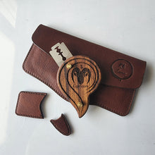 Load image into Gallery viewer, Rashi Makar - Capricorn