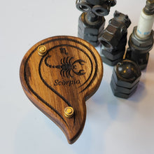 Load image into Gallery viewer, Rashi Vrushchik - Scorpio